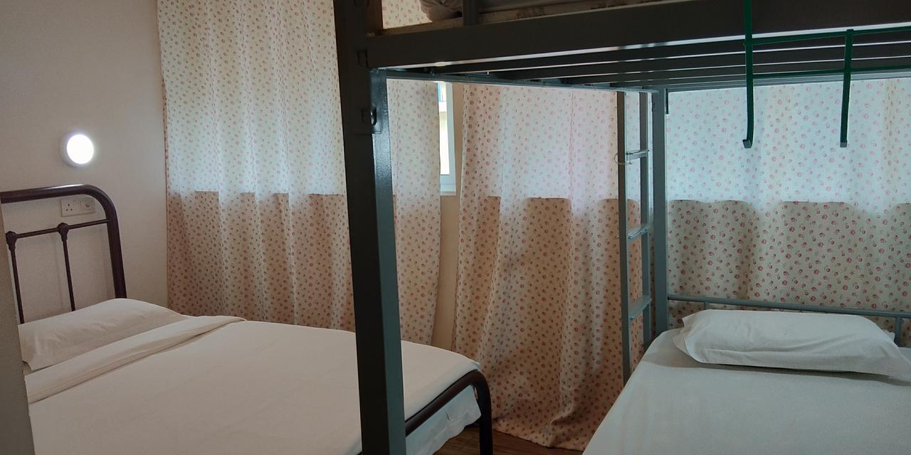 Halo Hostel Кота Кинабалу Екстериор снимка