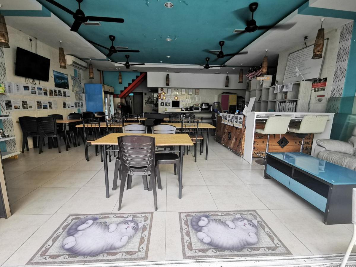 Halo Hostel Кота Кинабалу Екстериор снимка