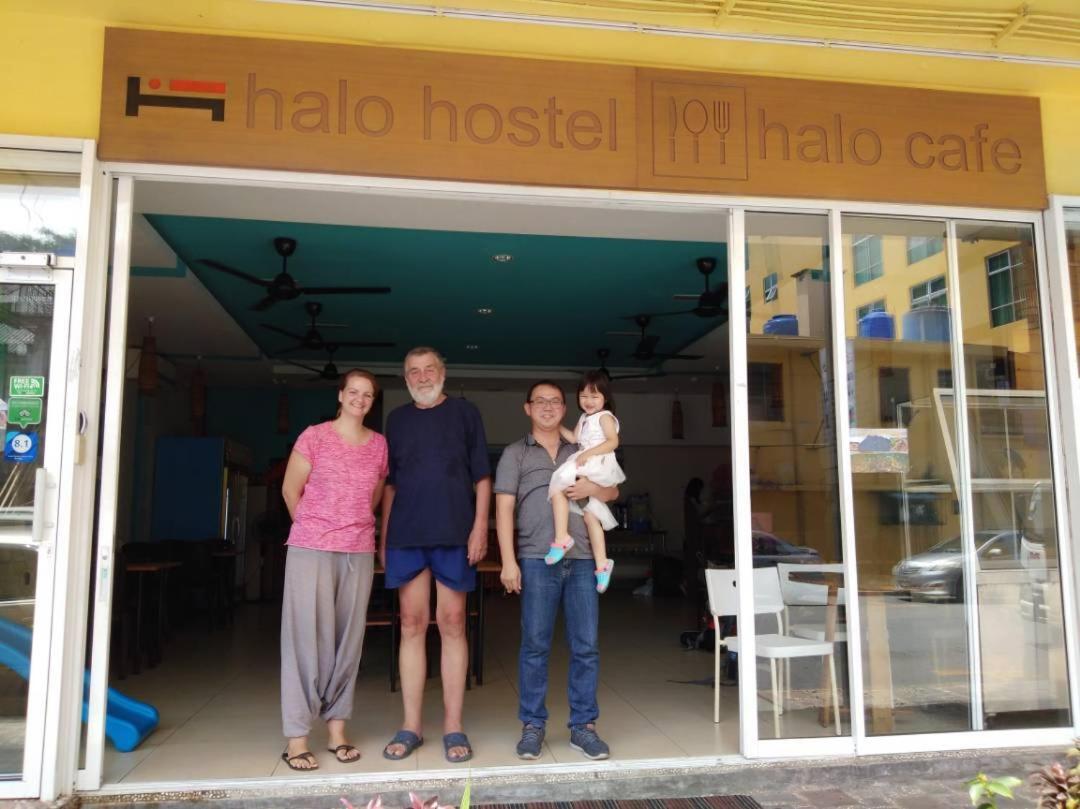 Halo Hostel Кота Кинабалу Екстериор снимка